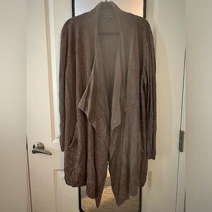 EUC Barefoot Dreams CozyChic Lite Calypso Wrap